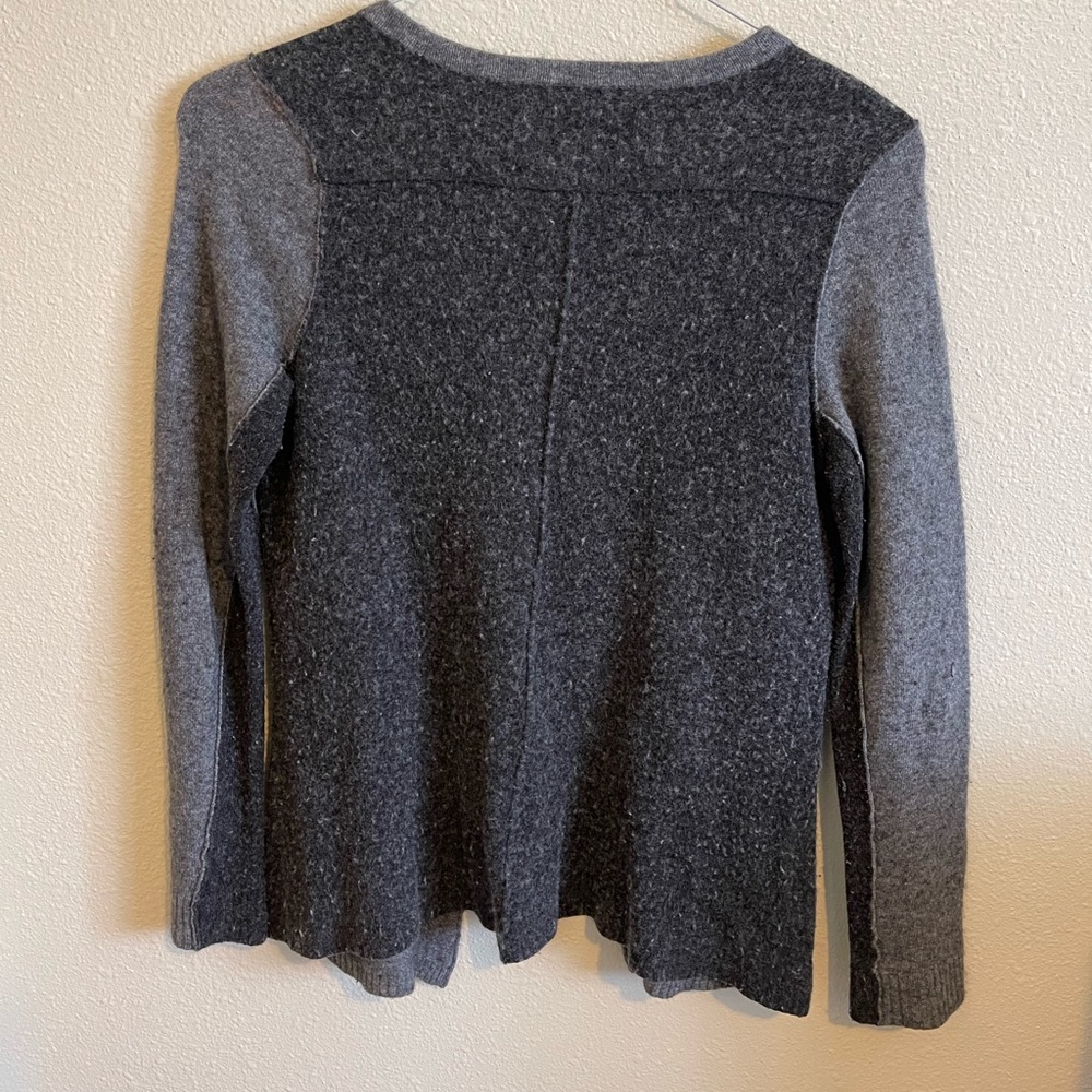 Cardigan - Picture 2 of 4